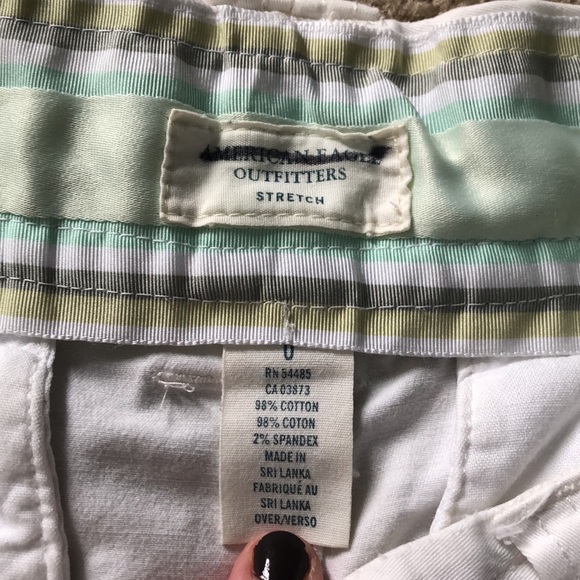 American Eagle White Shorts size 0 - Picture 6 of 7